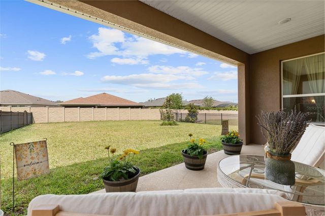 125 SILVER MAPLE ROAD, Groveland, FL 34736