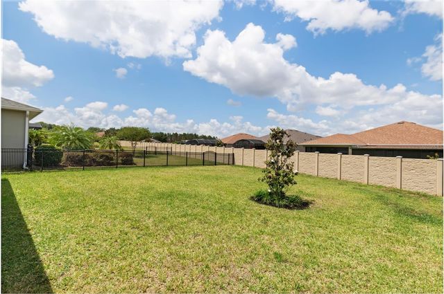 125 SILVER MAPLE ROAD, Groveland, FL 34736