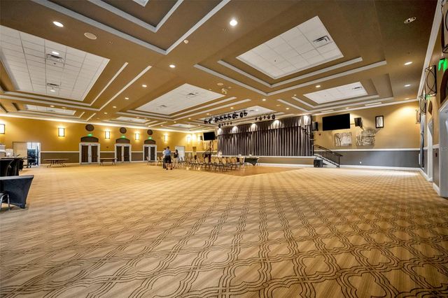 125 SILVER MAPLE ROAD, Groveland, FL 34736