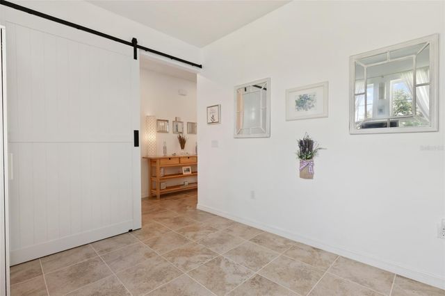 125 SILVER MAPLE ROAD, Groveland, FL 34736