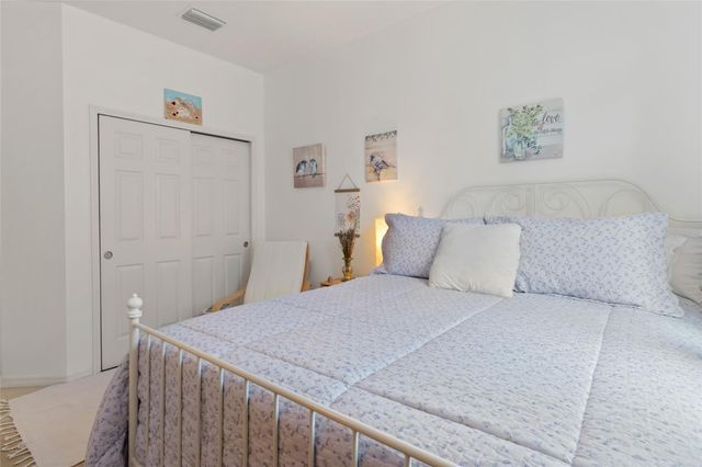 125 SILVER MAPLE ROAD, Groveland, FL 34736