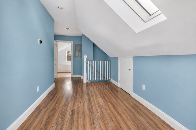 18 Vincent Ave 18, Belmont, MA 02478