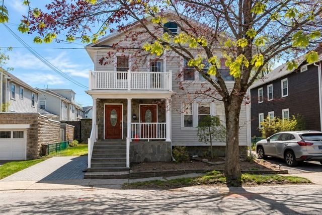 18 Vincent Ave 18, Belmont, MA 02478