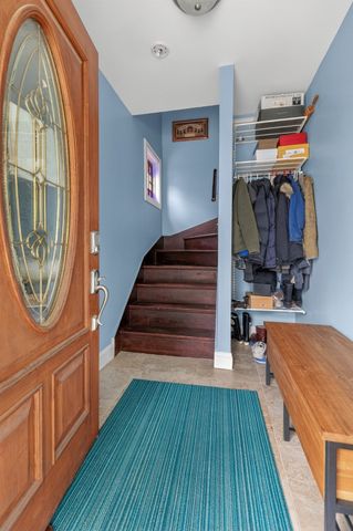 18 Vincent Ave 18, Belmont, MA 02478