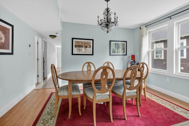18 Vincent Ave 18, Belmont, MA 02478