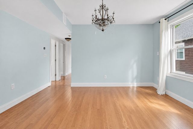 18 Vincent Ave 18, Belmont, MA 02478