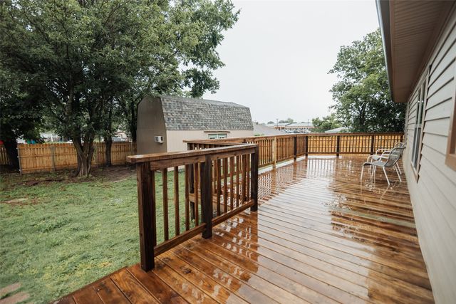 305 Ball Street, Tom Bean, TX 75491