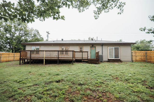 305 Ball Street, Tom Bean, TX 75491