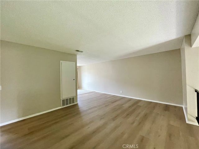 326 W 9th Street B, Upland, CA 91786