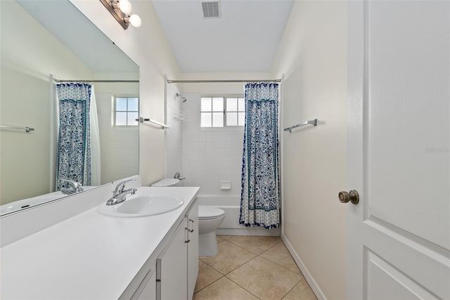 6130 NW 36TH DRIVE, Gainesville, FL 32653