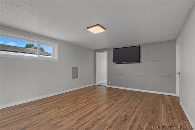 2187 S 76th East Avenue, Tulsa, OK 74129
