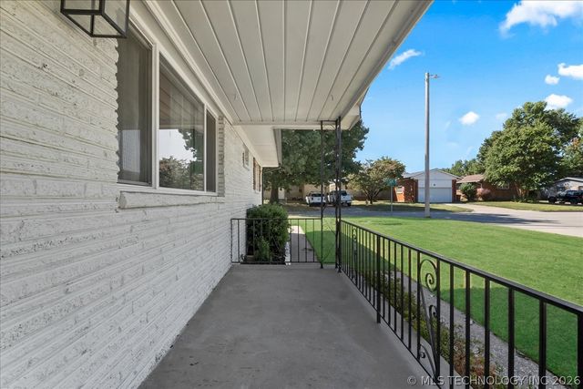 2187 S 76th East Avenue, Tulsa, OK 74129
