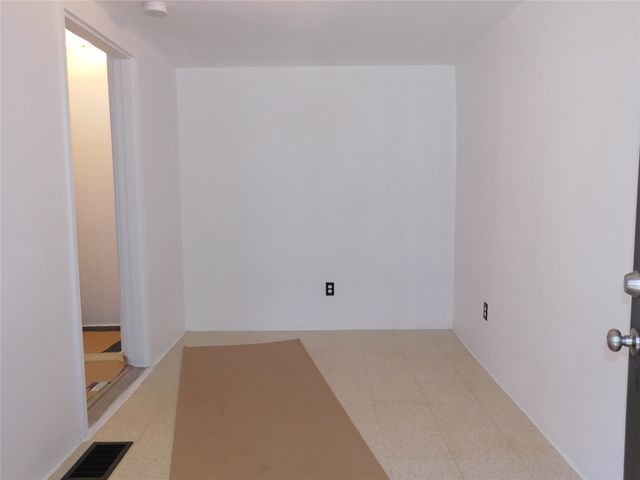 321 WALLACE Street, Erie, PA 16507