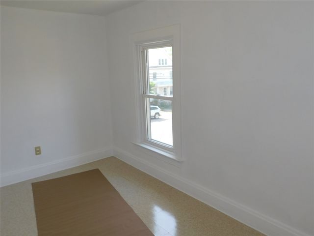321 WALLACE Street, Erie, PA 16507