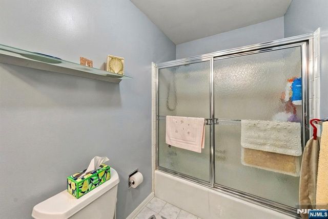 200 Winston Drive L14, Cliffside Park, NJ 07010