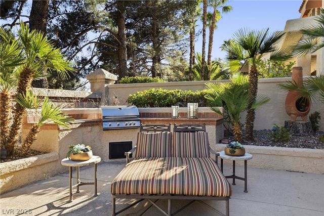 8271 Turtle Creek Circle, Las Vegas, NV 89113