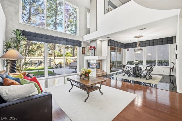 8271 Turtle Creek Circle, Las Vegas, NV 89113