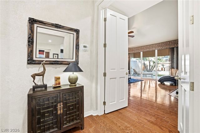 8271 Turtle Creek Circle, Las Vegas, NV 89113