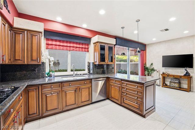 8271 Turtle Creek Circle, Las Vegas, NV 89113