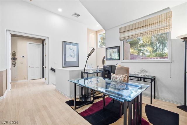 8271 Turtle Creek Circle, Las Vegas, NV 89113