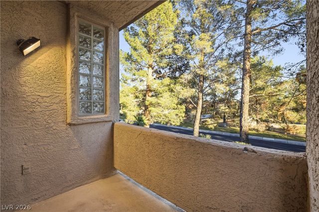 8271 Turtle Creek Circle, Las Vegas, NV 89113