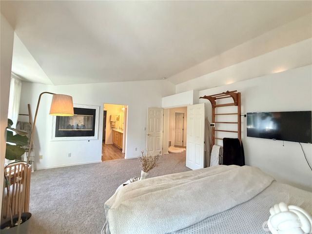 6214 Perry Avenue SE, Auburn, WA 98092