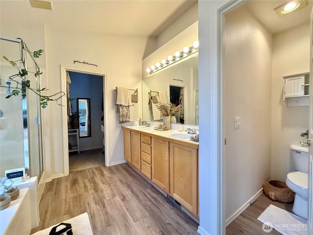 6214 Perry Avenue SE, Auburn, WA 98092