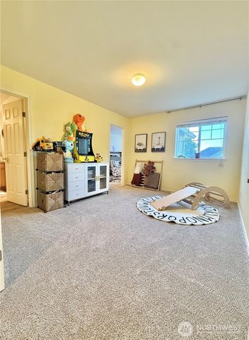 6214 Perry Avenue SE, Auburn, WA 98092