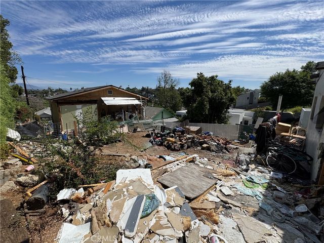 817 Terrace 49, Los Angeles, CA 90042