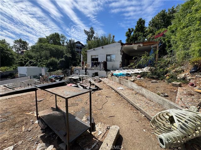817 Terrace 49, Los Angeles, CA 90042
