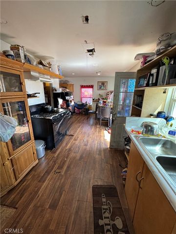 817 Terrace 49, Los Angeles, CA 90042