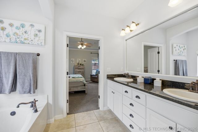 7725 S Frisco Avenue, Tulsa, OK 74132