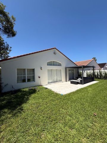 3380 SW 50th Street, Hollywood, FL 33312