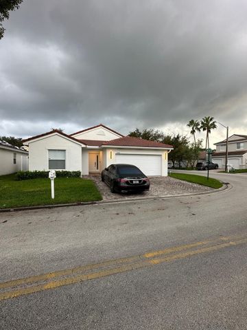 3380 SW 50th Street, Hollywood, FL 33312