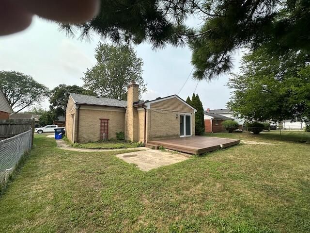 34242 S Aztec Drive, Westland, MI 48185