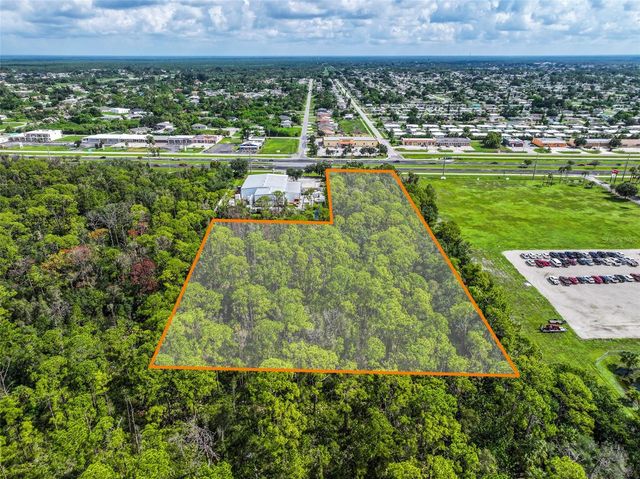 12986 TAMIAMI TRAIL S, North Port, FL 34287
