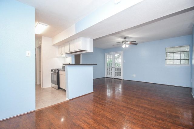 10603 S Wilcrest Drive 41, Houston, TX 77099