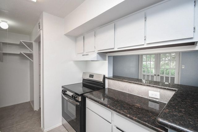 10603 S Wilcrest Drive 41, Houston, TX 77099