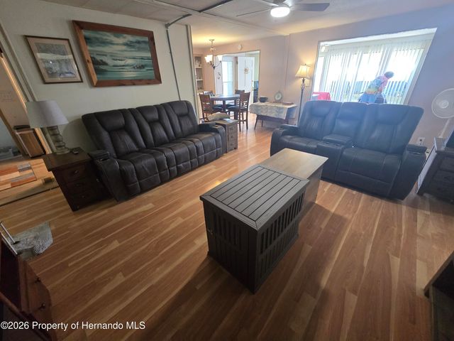 9480 Scepter Avenue, Brooksville, FL 34613