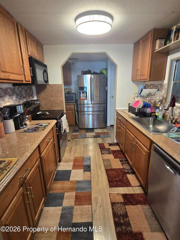9480 Scepter Avenue, Brooksville, FL 34613