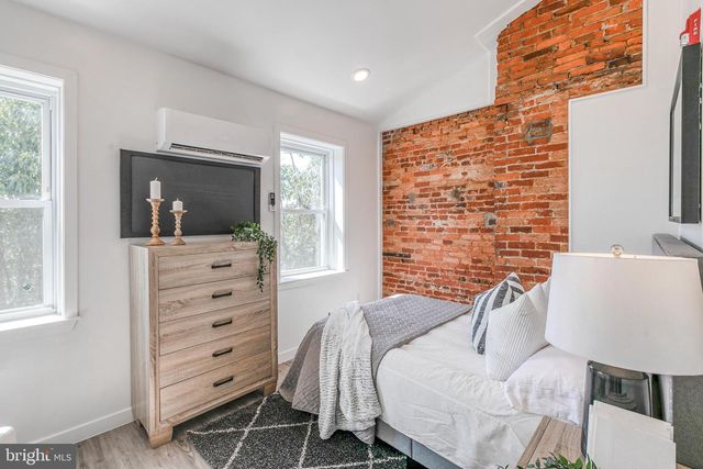 541 E GIRARD AVE, Philadelphia, PA 19125