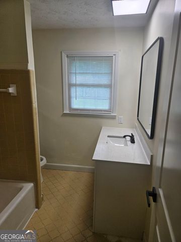 1148 MARIFRAN Drive NE 1148, Conyers, GA 30094