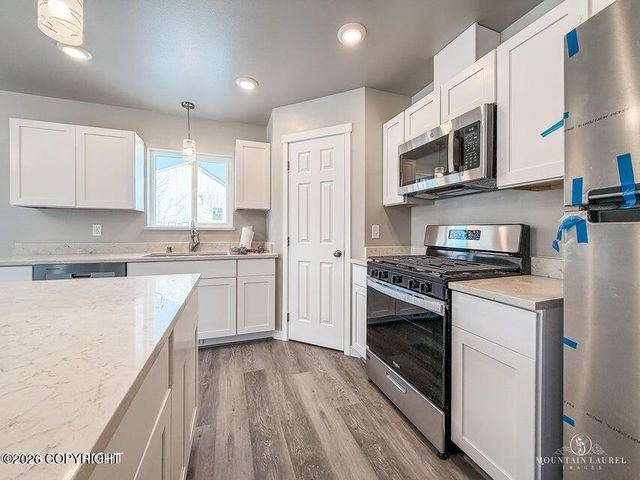 7293 E Aspen Ridge Road, Wasilla, AK 99654