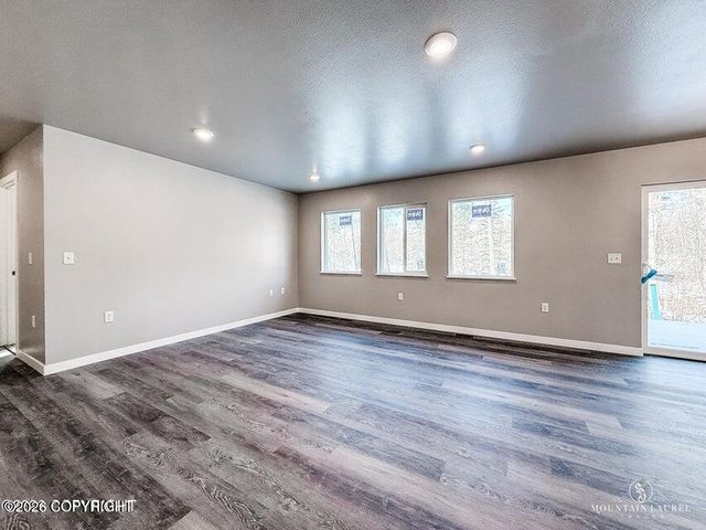 7293 E Aspen Ridge Road, Wasilla, AK 99654