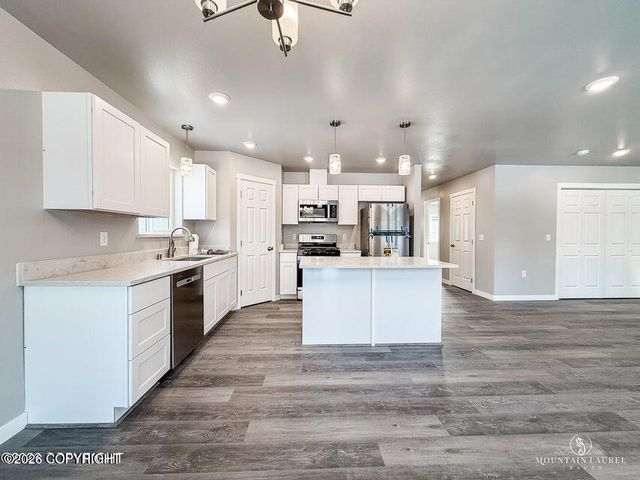 7293 E Aspen Ridge Road, Wasilla, AK 99654