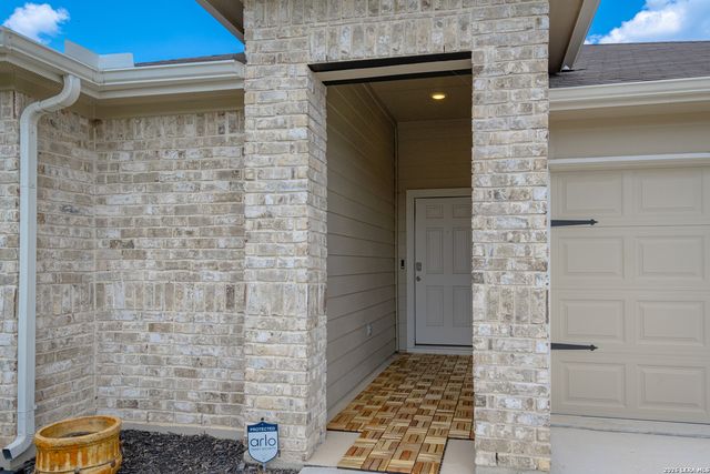 936 GERARDIA CT, Seguin, TX 78155