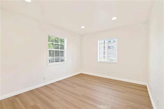 13573 Moorpark Street, Sherman Oaks, CA 91423