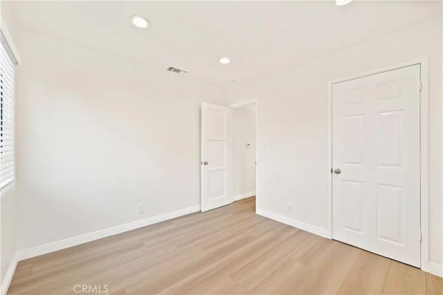 13573 Moorpark Street, Sherman Oaks, CA 91423