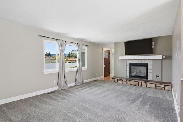 11519 E 34th Ave, Spokane Valley, WA 99206