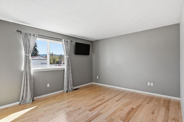 11519 E 34th Ave, Spokane Valley, WA 99206